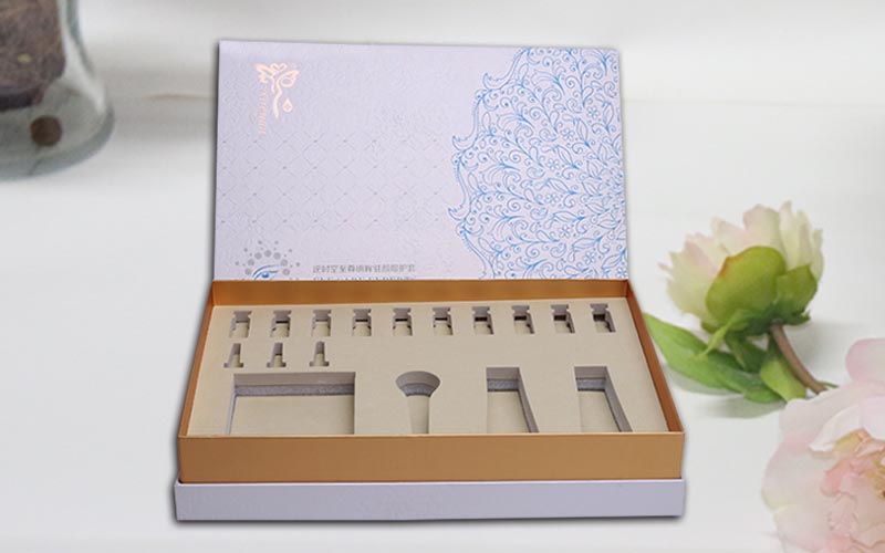 化妝品包裝盒生産定制